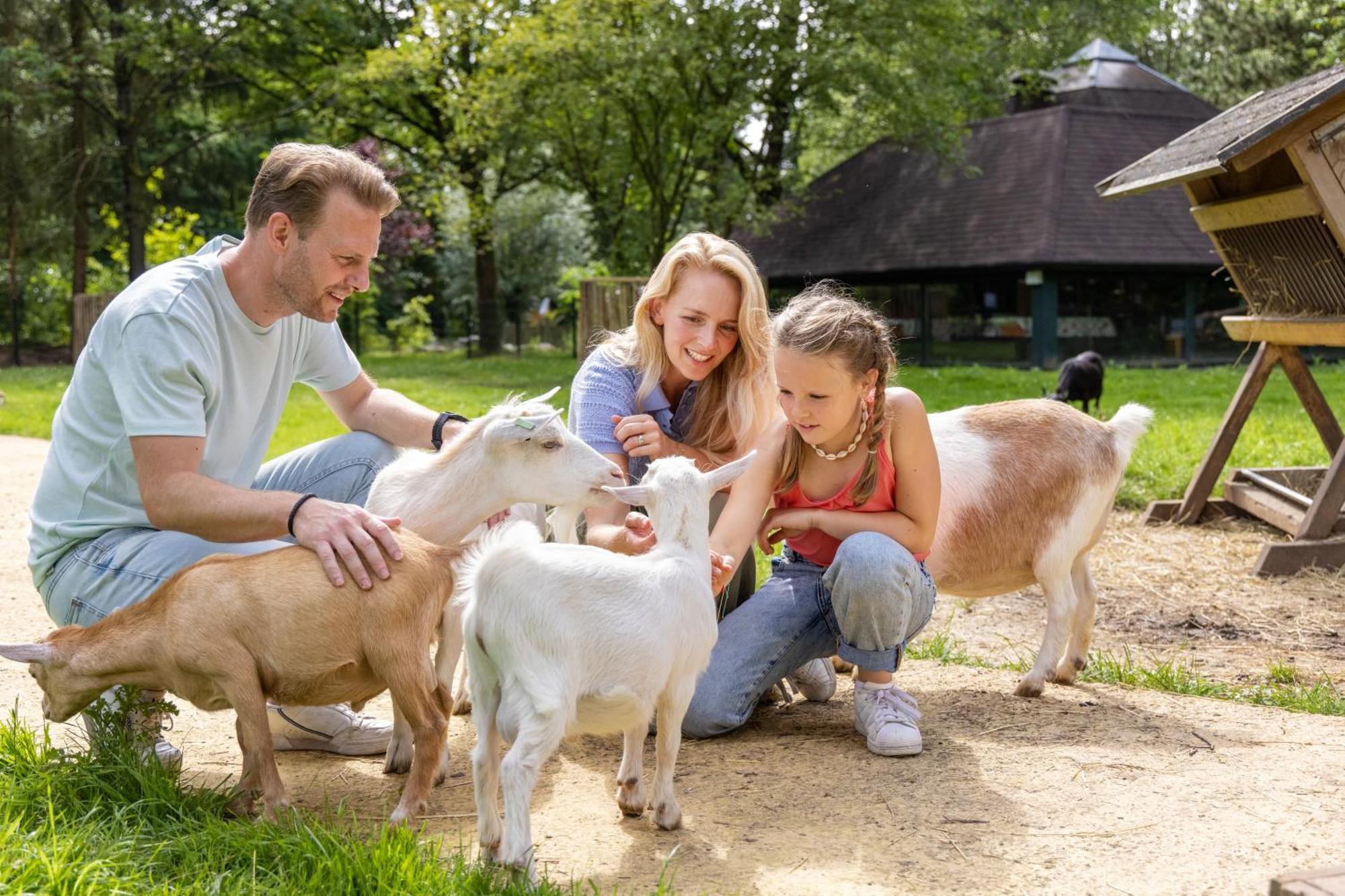 Hotel Het Heijderbos By Center Parcs Heijen Экстерьер фото